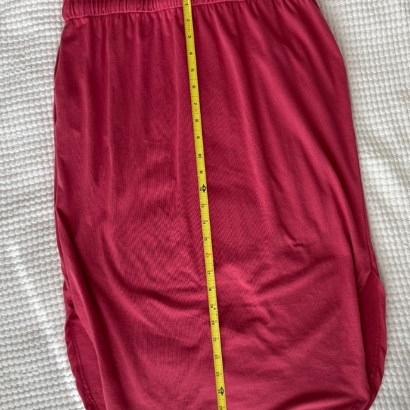 sleeveless dress - Picture 3 of 8